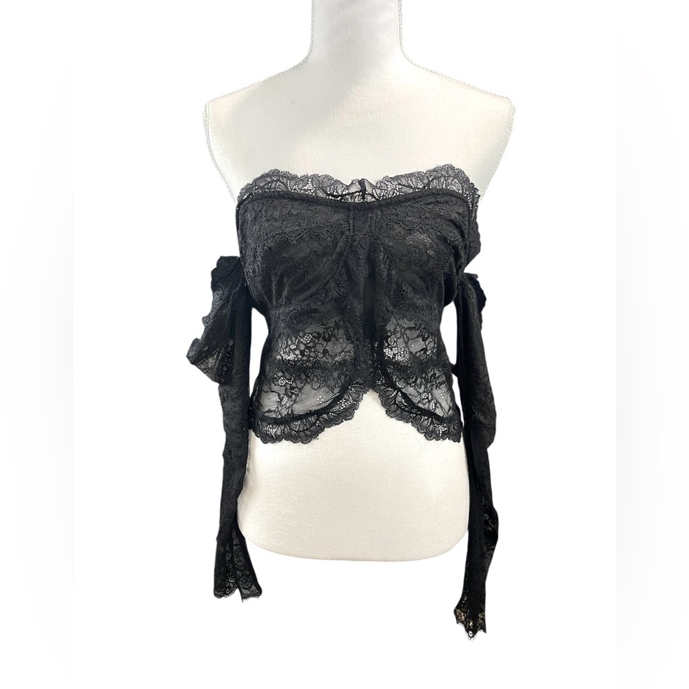 GUESS Zendai Off Shoulder Long Sleeve Lace Black Crop Top Dark Feminine Witchy - Picture 1 of 15